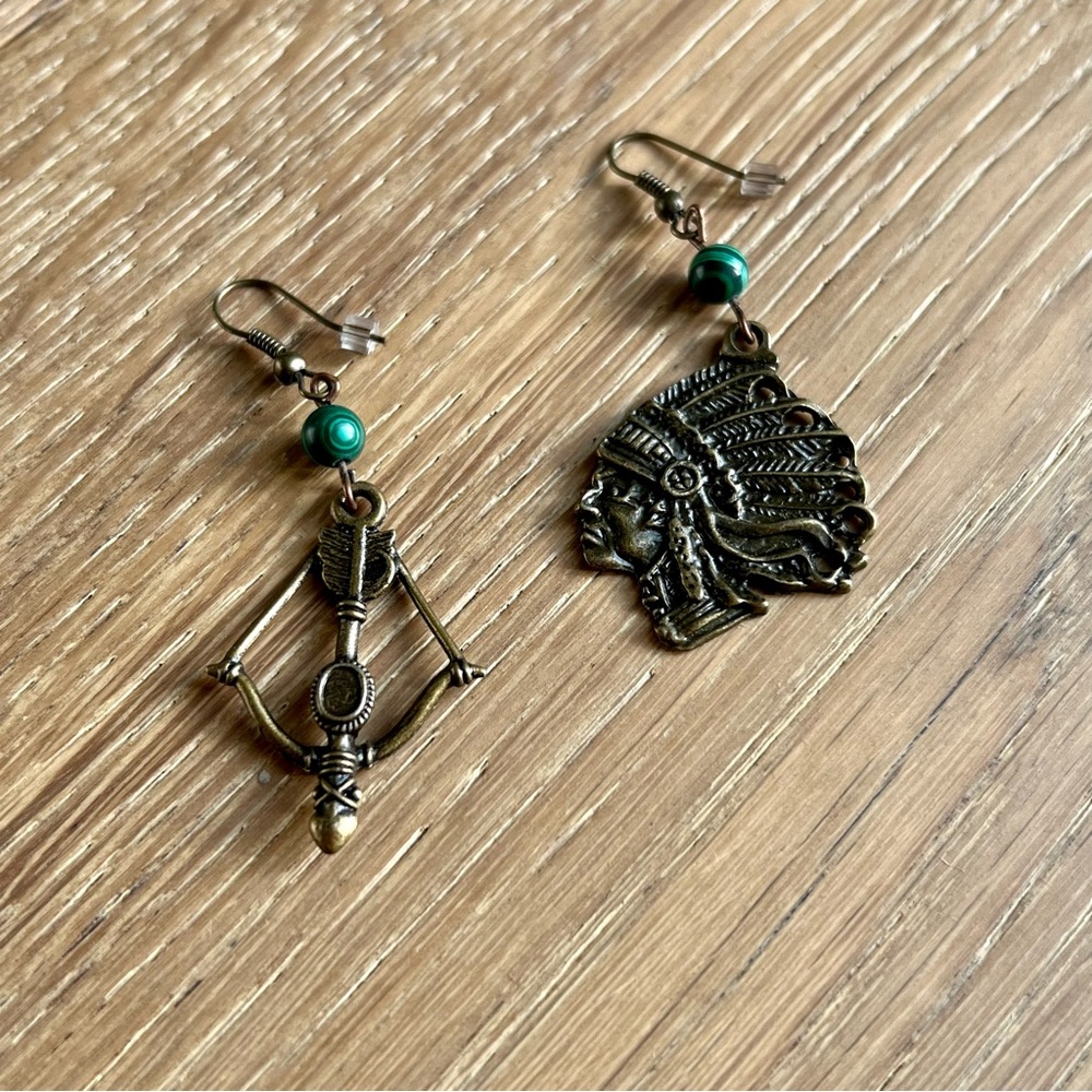 Indian/Bow Earrings